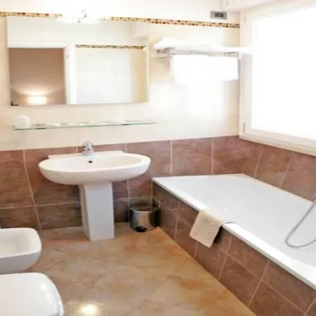 索瑞索酒店 酒店 2*